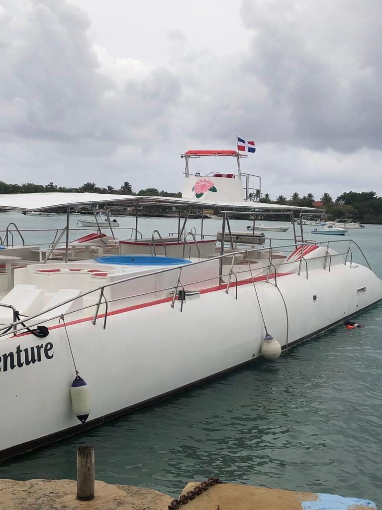 Private Motorized Catamaran for Rent in Bayahibe & Casa De Campo