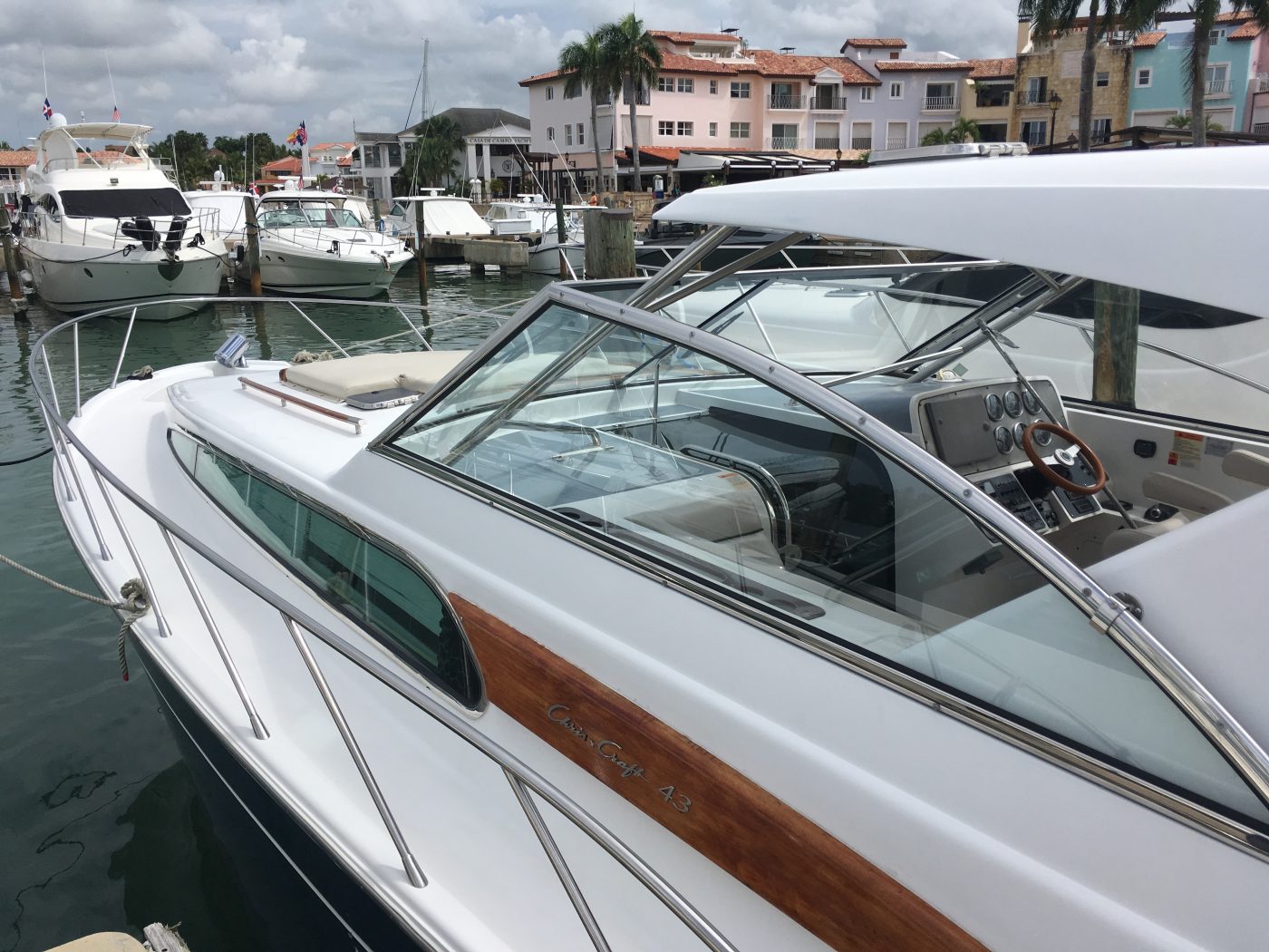 Full Day Yacht Charter in Casa de Campo to Saona or Catalina