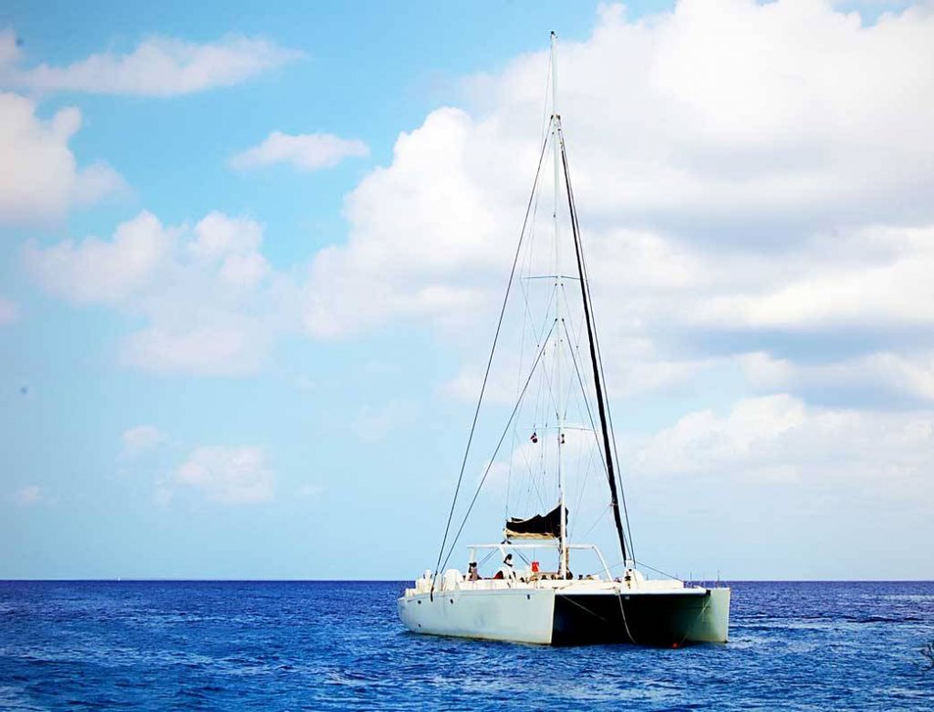 homewannab0a15public_htmlwp-contentuploads201901private-Sailing-catamaran-to-saona-island.jpg