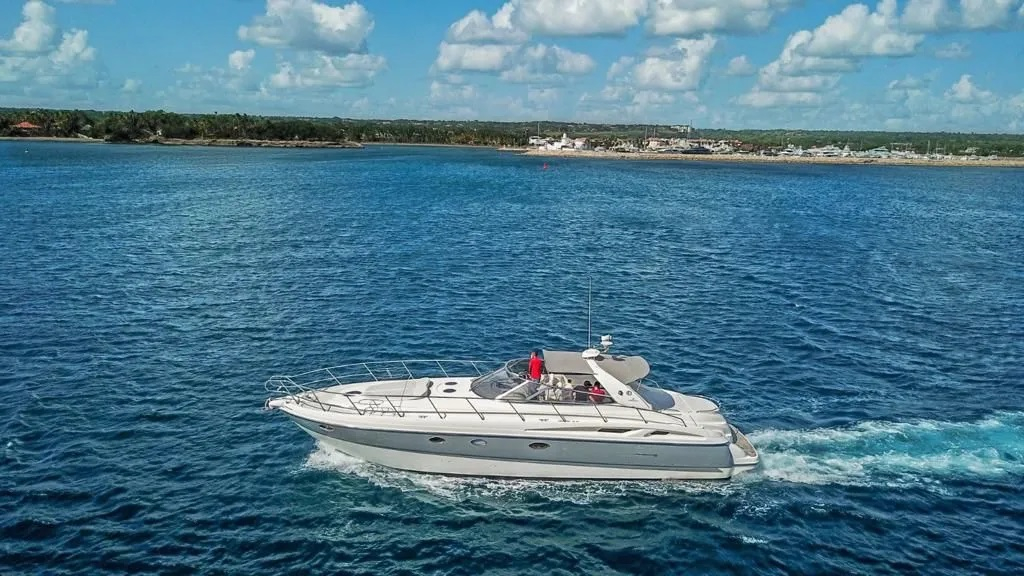 Private Luxury Yacht Charter Casa De Campo Marina to Palmilla Saona