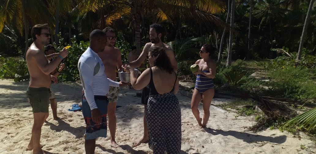 punta-cana-private-boat-charter-beach