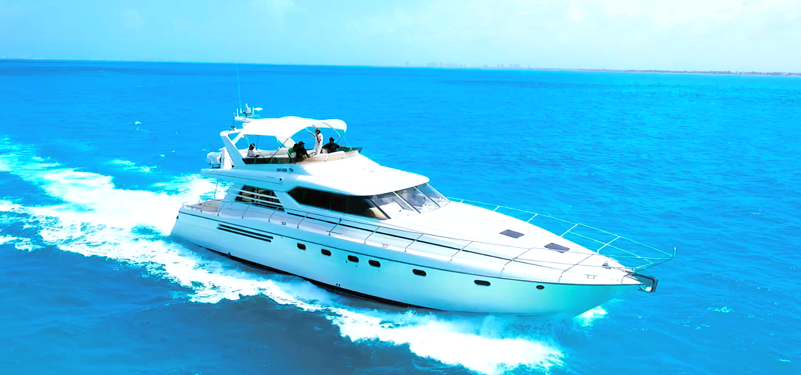 varwwwhtmlwannaboats.comwp-contentuploads202102Isla-Mujeres-Private-Yacht-Charters-Cancun-Mexico.png