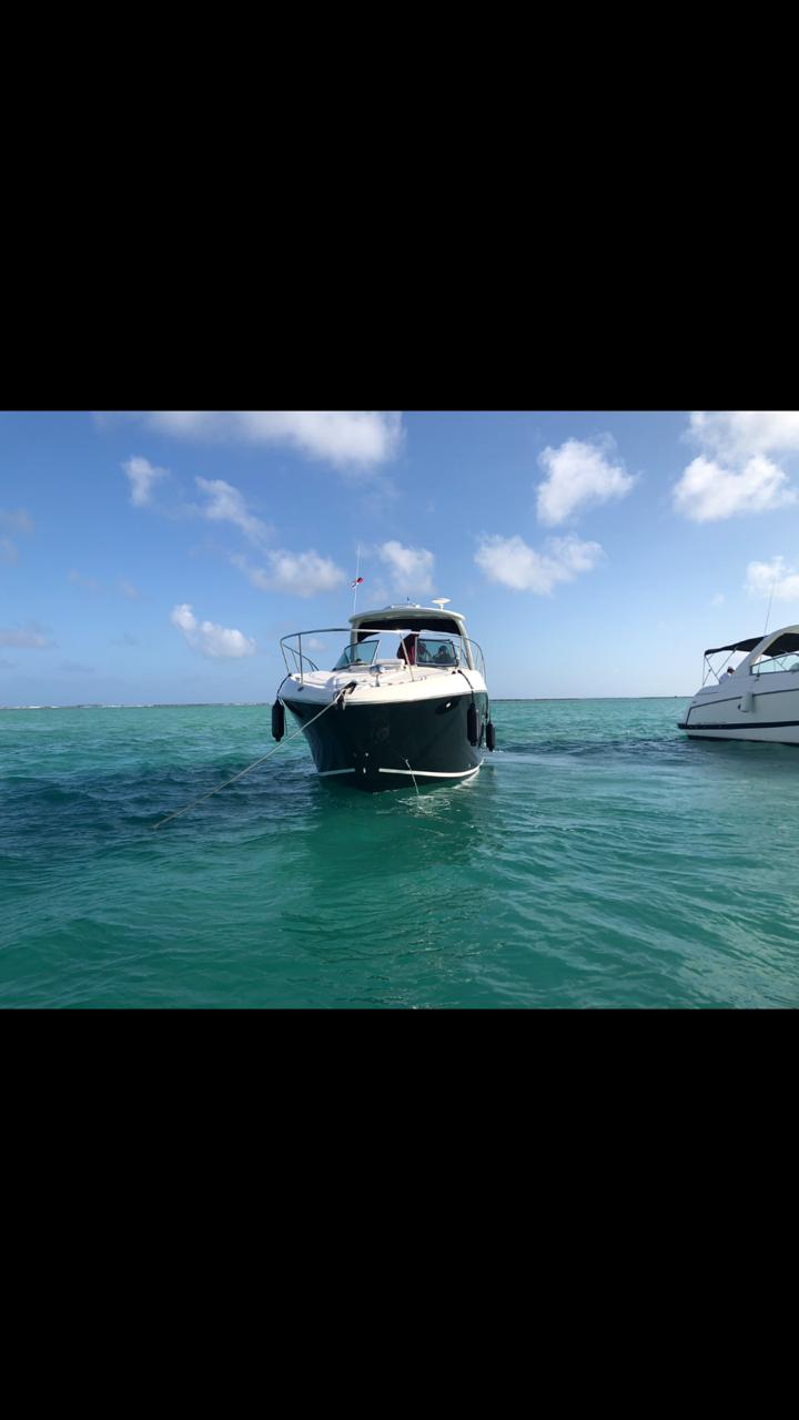 Sea Ray 310 Sundancer in Beautiful Boca Chica
