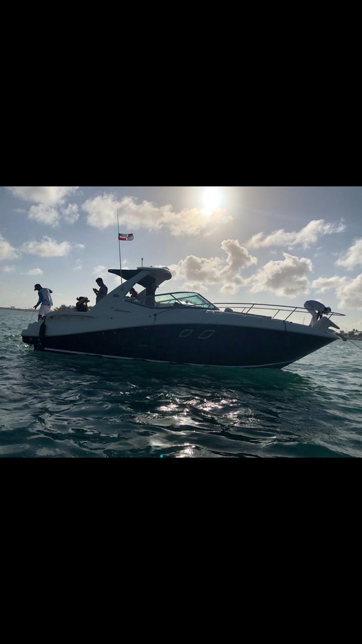 Sea Ray 310 Sundancer in Beautiful Boca Chica