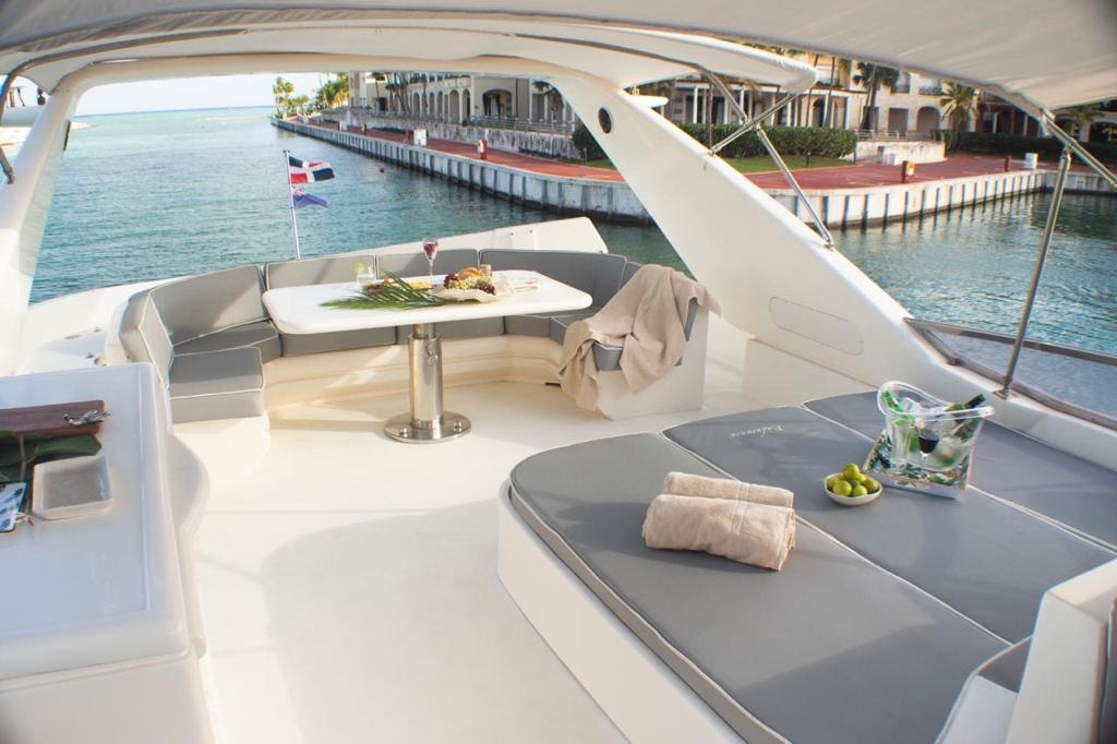 luxury yacht azimut 78 casa de campo