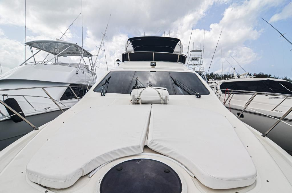Catalina or Saona Luxury Yacht Charter from Casa de Campo