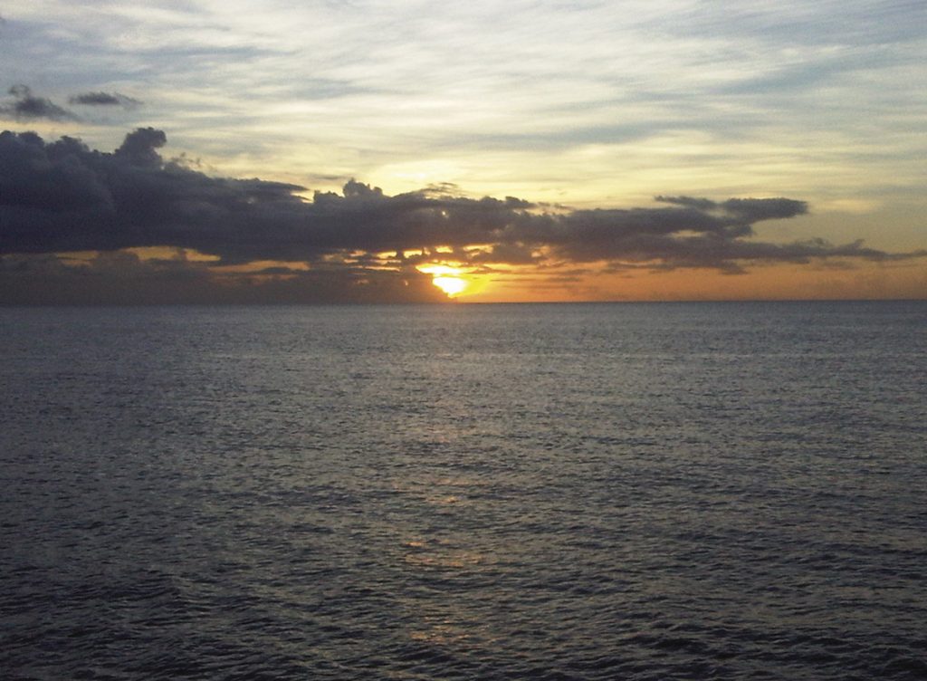 4366646038_09-catamaran-sunset-cruise-rodney-bay-pigeon-island-gros-islet-saint-lucia.png