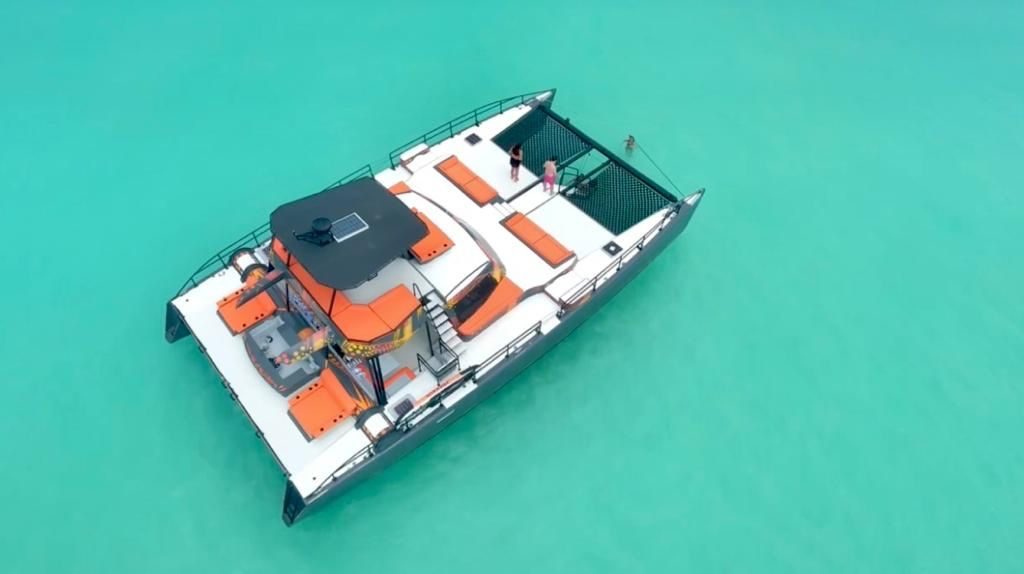 Catamaran Casa de Campo Alquiler Privado a isla Saona o Isla Catalina