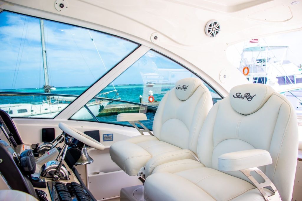 Luxury Yacht Rental in Boca Chica Beach Santo Domingo SeaRay