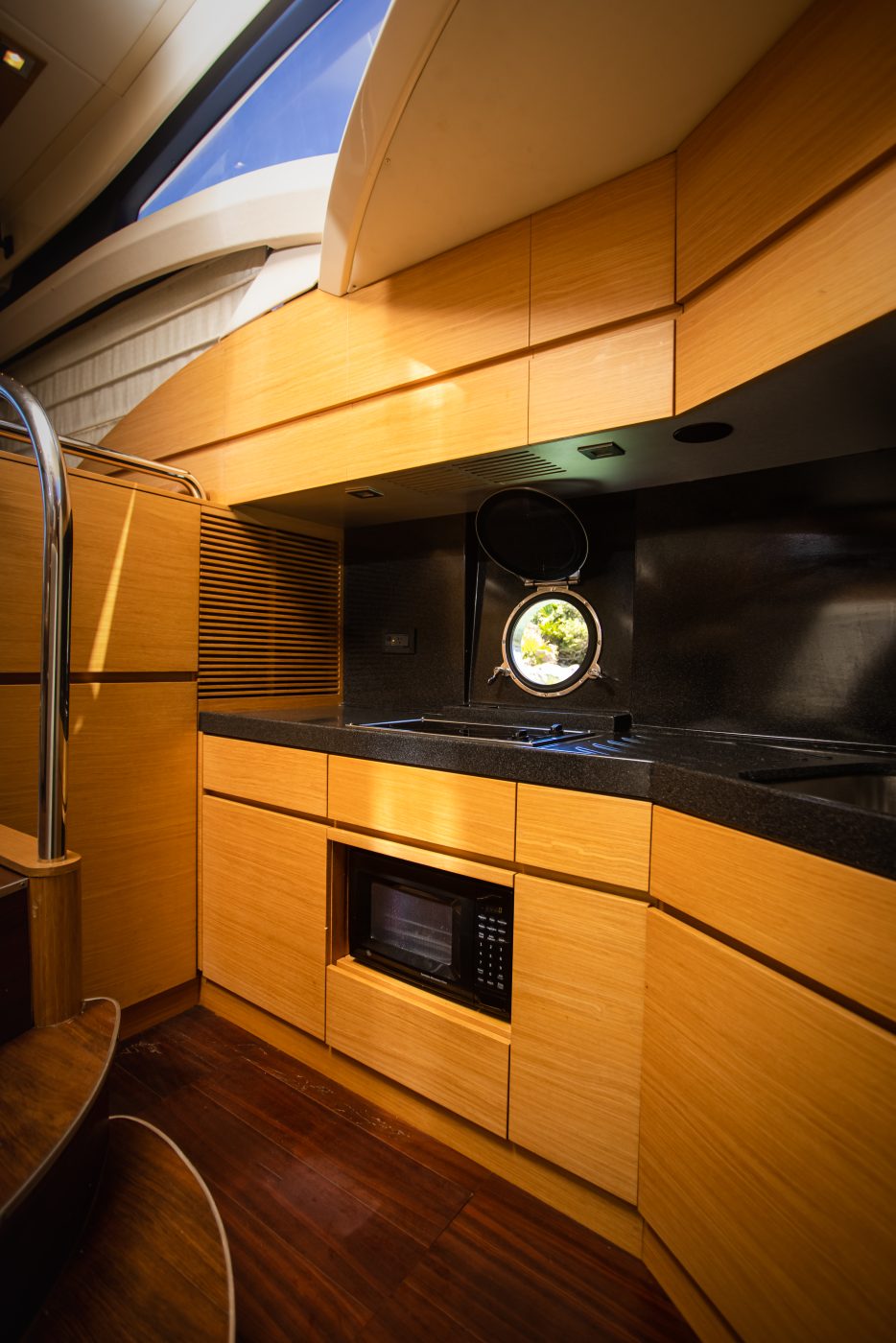 43' Yacht Azimut Charters to Cozumel & Tulum kitchen luxury yacht