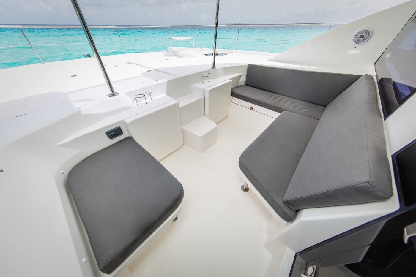 Leopard Catamaran for Luxury Yacht Charters from Cancun front seats view