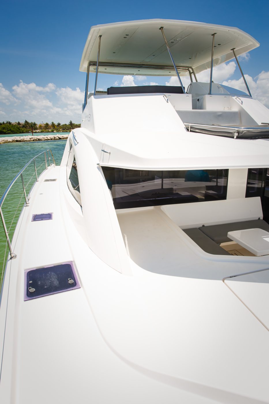 Leopard Catamaran for Luxury Yacht Charters from Puerto Aventuras outdoor