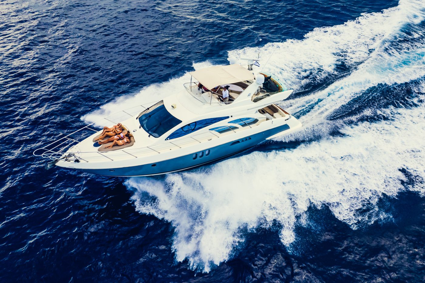 Private Azimut Yacht Charters in Cancun To Isla Mujeres Sian Kaan