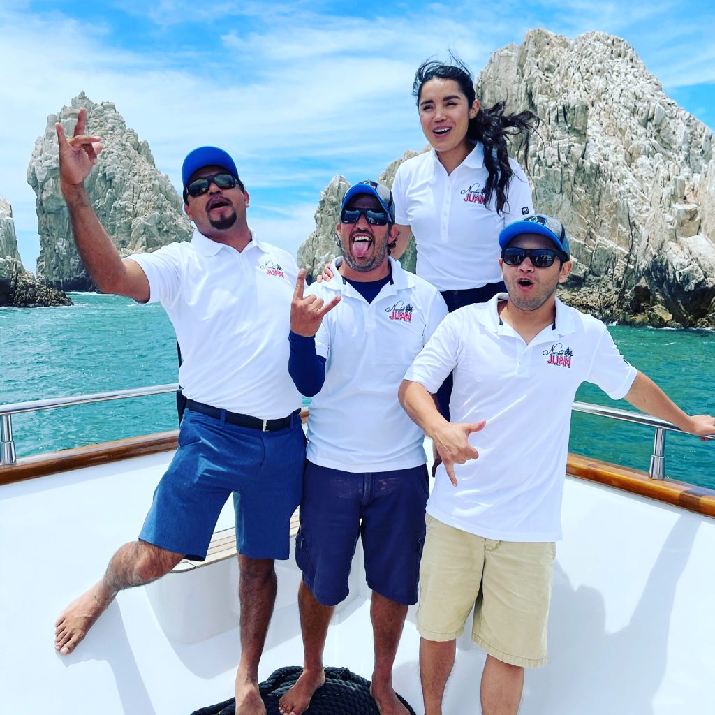 65573792Luxury 100' Azimut Jumbo Yacht Charters in Cabo San Lucas crew