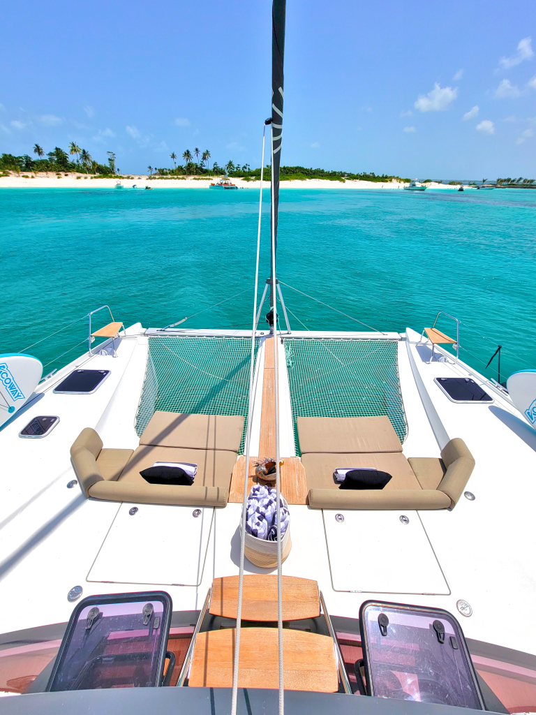 All Inclusive Private Catamaran Yacht Charters from Nassau Bahamas