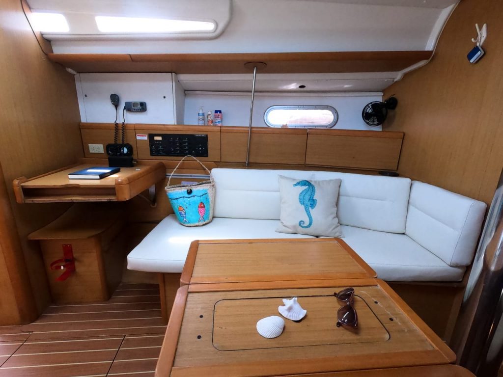 9320595326_Casa_de_Campo_Saona_or_Catalina_island_private_sailing_boat_rental.jpg