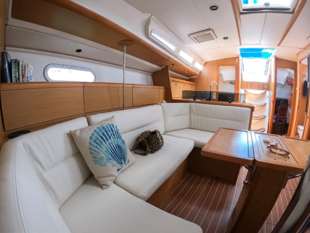 9320595326_Casa_de_Campo__private_sailing_boat_charters_to_Saona_or_Catalina_island_indoor.jpg