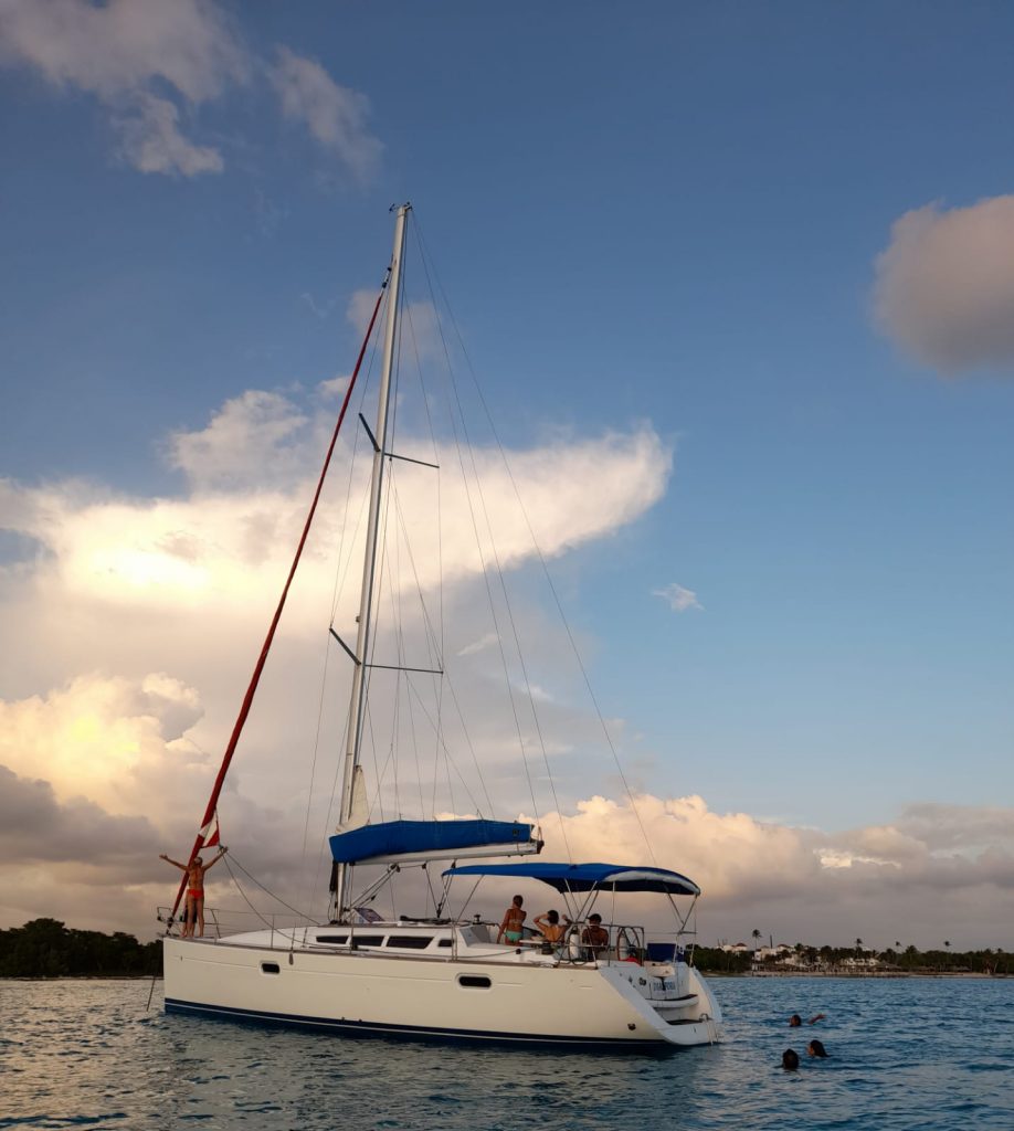 9320595326_private_sailing_boat_Casa_de_Campo_to_Saona_or_Catalina_island.jpg