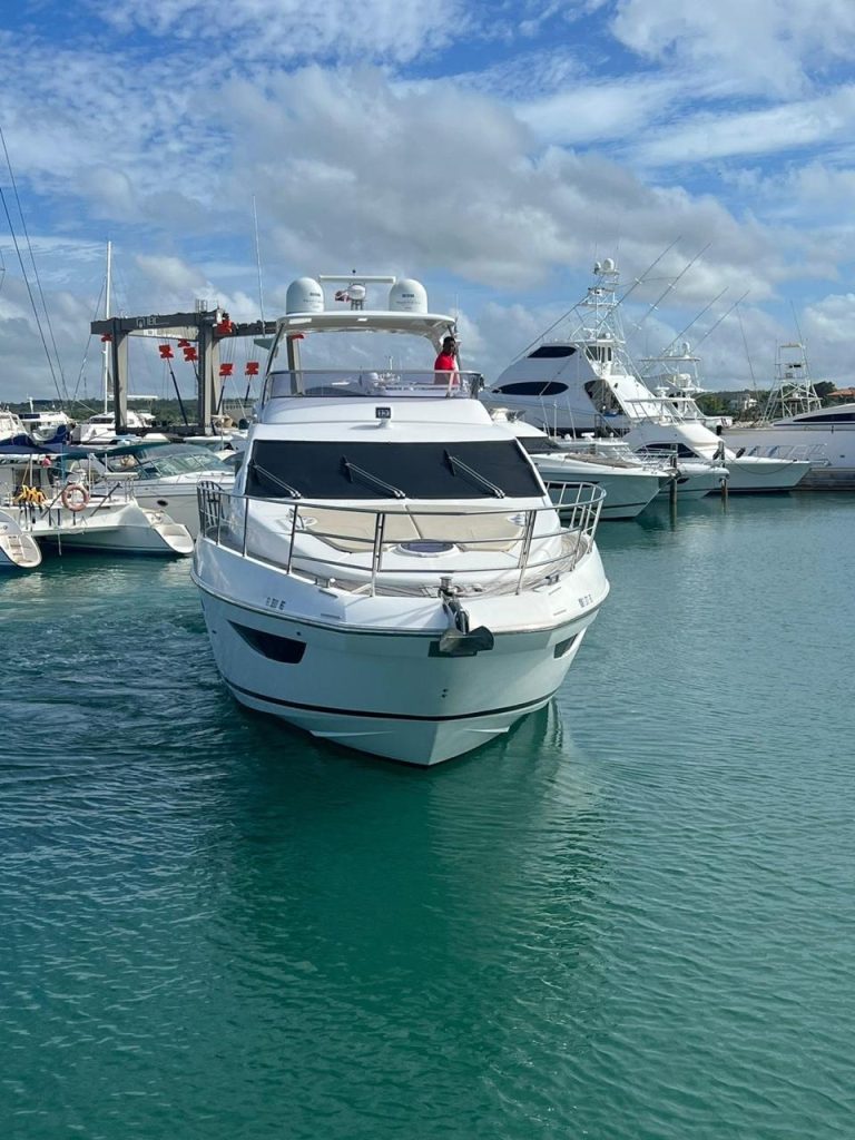6780435817_exclusive-yacht-charter-saona-island-palmilla.jpg