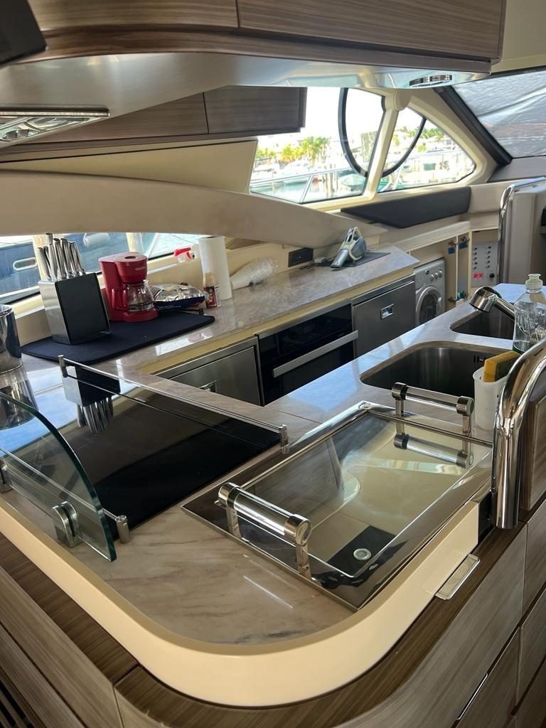 6780435817_luxury-yacht-charter-from-casa-de-campo-to-palmilla.jpg